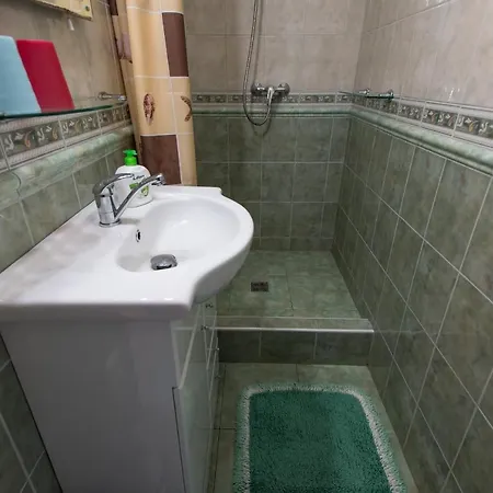 Svetluska Homestay *
